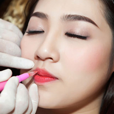 Xăm môi thẩm mỹ