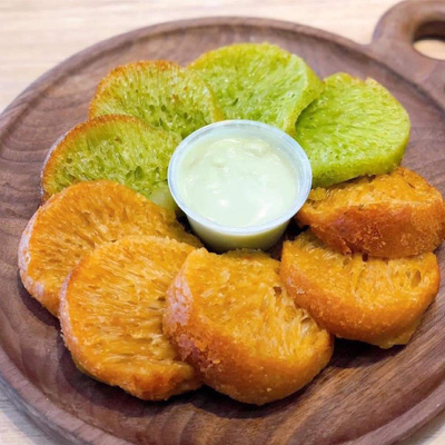 Bánh bò nướng rễ tre