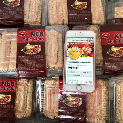 Nem chua rán/ Hộp