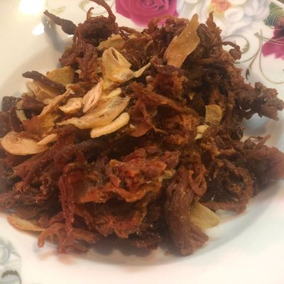 Heo khô cháy tỏi (500gr)