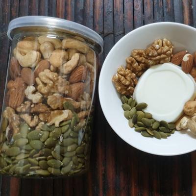 Hạt Granola/ Hộp 400gr